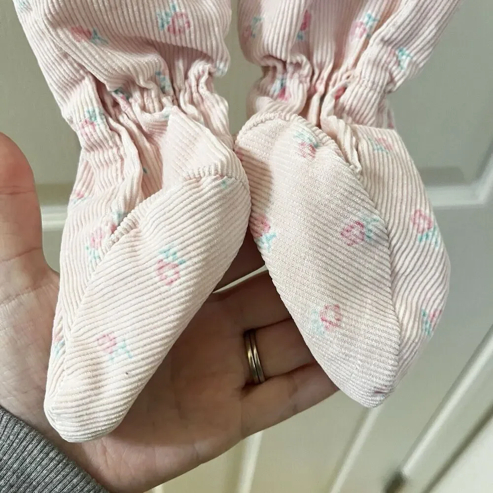 Vintage Oshkosh B'gosh Pink Floral Corduroy Overalls with Feet USA SZ 3-6 Months